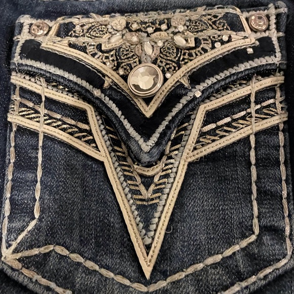 Vigoss Embellished Dallas Capri Size 7/8 - Picture 8 of 8